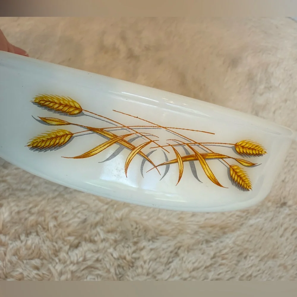 Vintage milk glass bakeware, Anchor Hocking Fire King “Golden Wheat” pattern